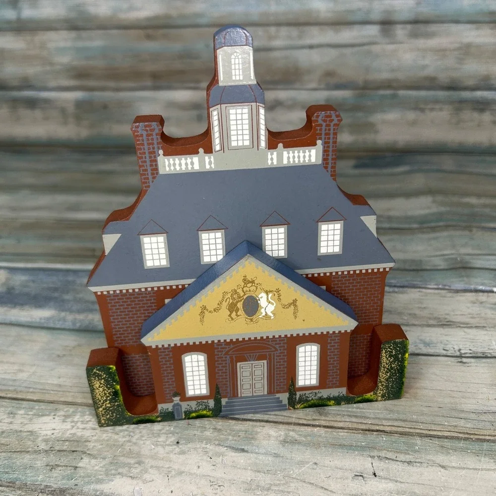 The Governors Palace Williamsburg Virginia Sheilas Collectibles Shelf Sitter